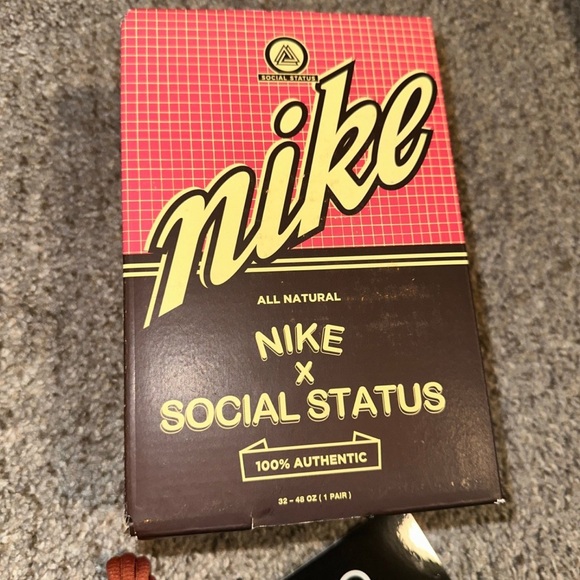 Social status Nike dunk low - Picture 7 of 9